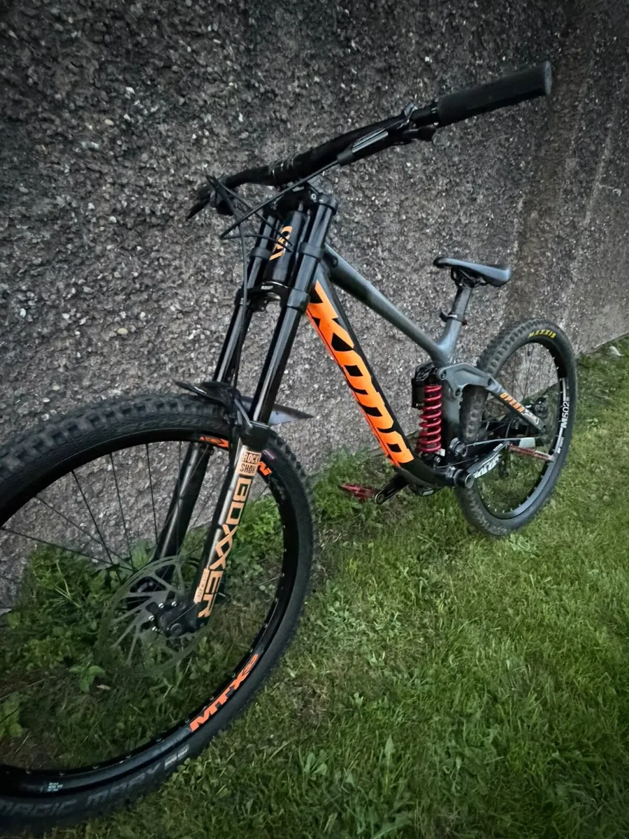 Kona Operator downhill bike - Image 3