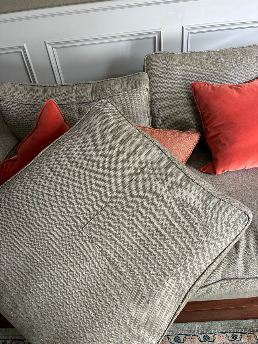 Sofa - Image 4