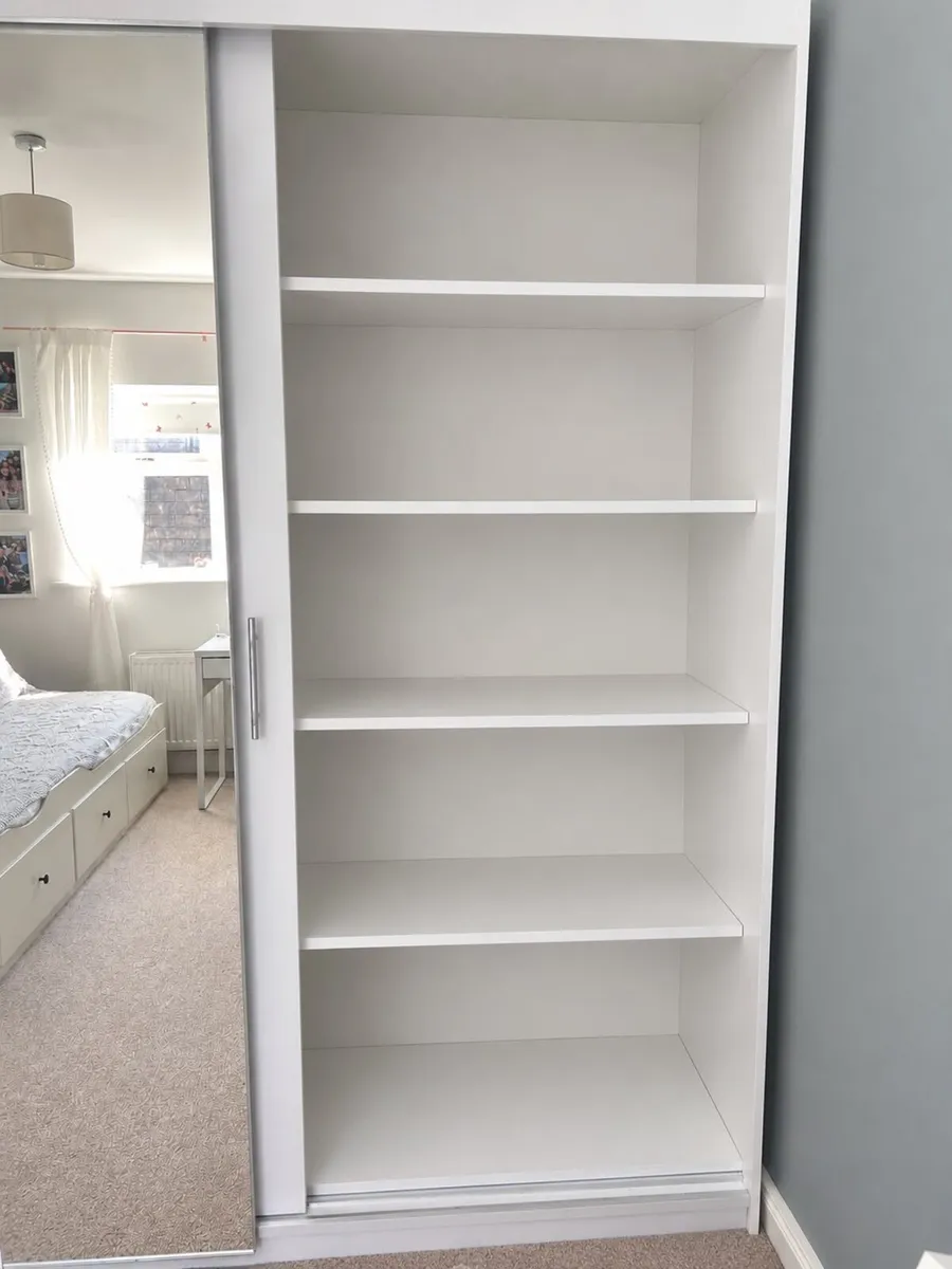 Wardrobe - Image 3