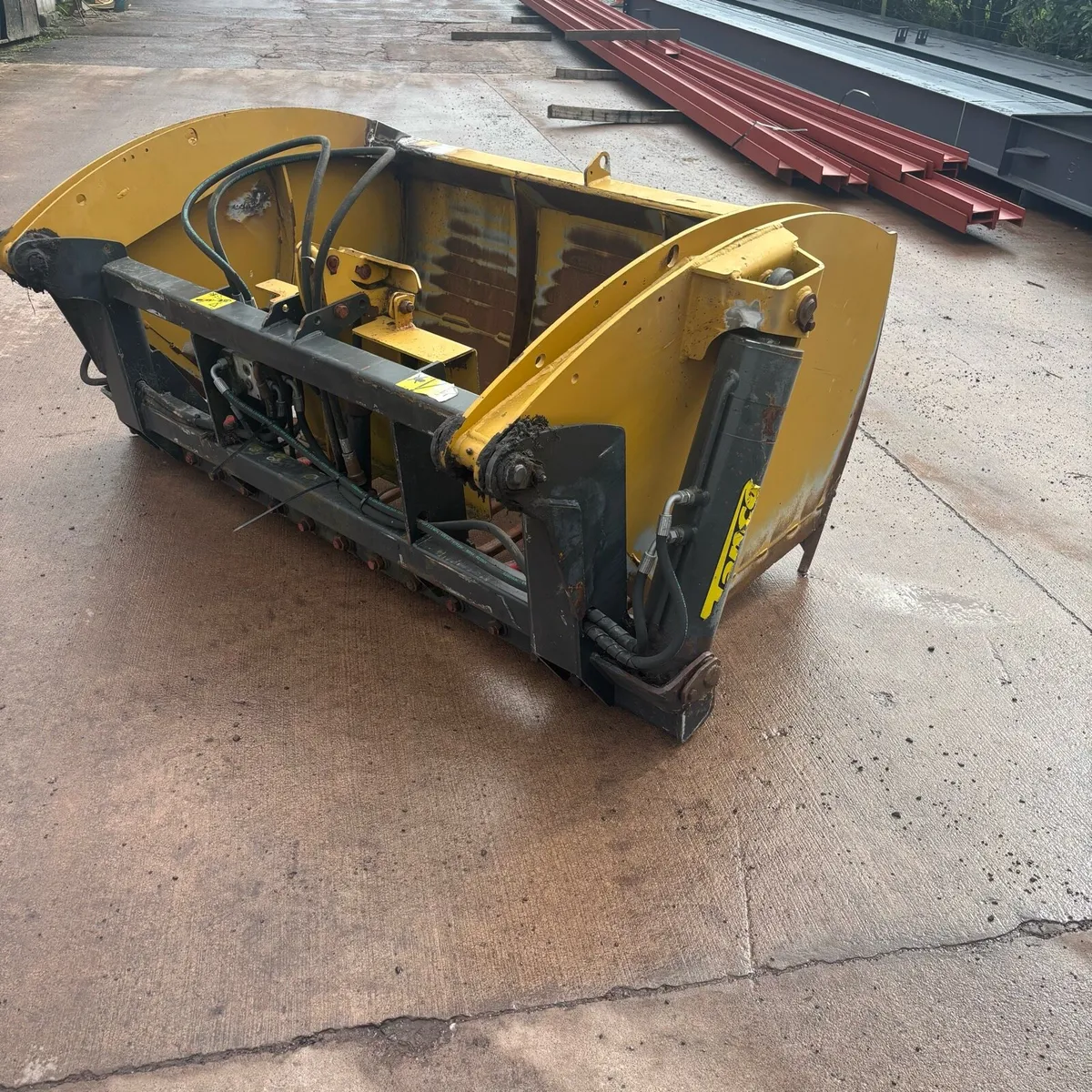 Tanco MultiShear bale splitter - Image 4