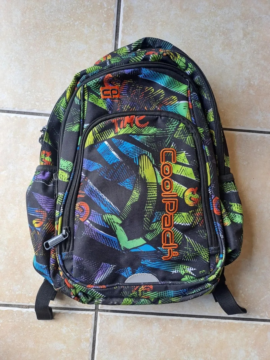 School backpack - Image 1
