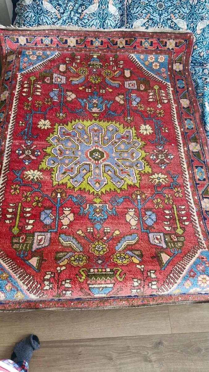 Large Turkish Rug - Image 1