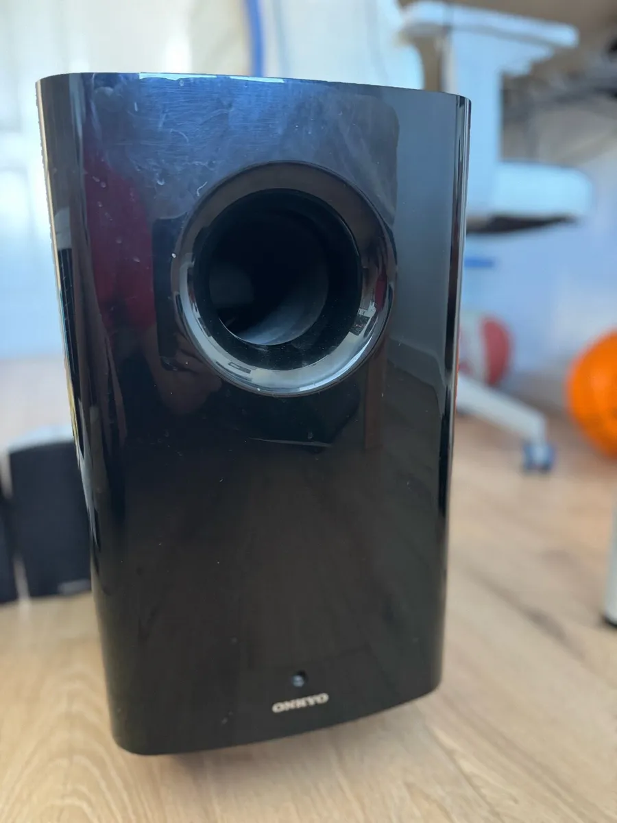 Onkyo 5.1 Surround Sound Home Audio System - Image 2