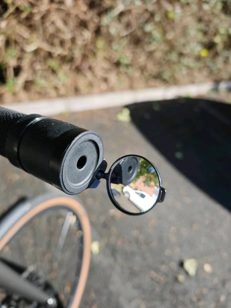 Fiido bicycle - Image 3