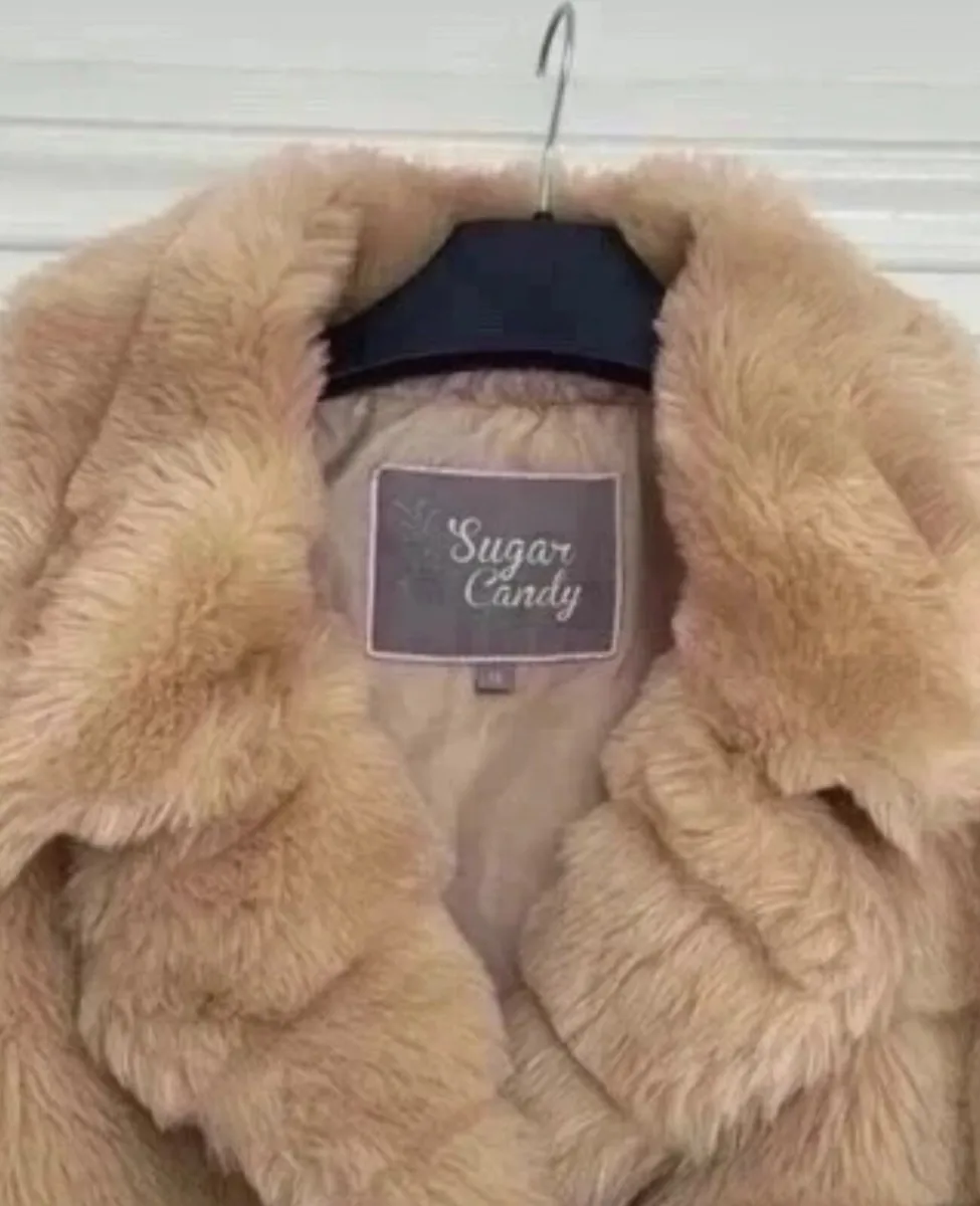 Sugar candy faux fur coat - Image 2