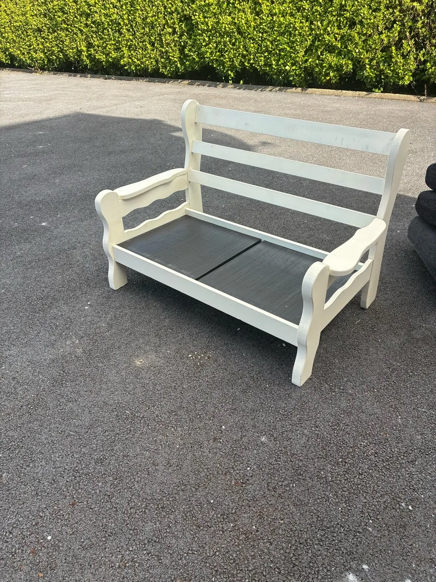 2 seat timber couch - Image 4