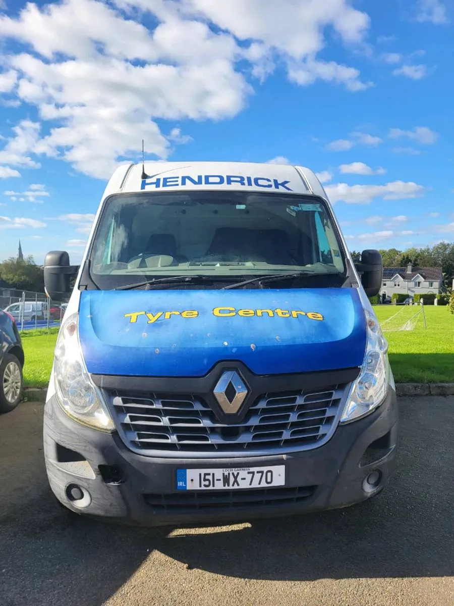 Renault Master - Image 1