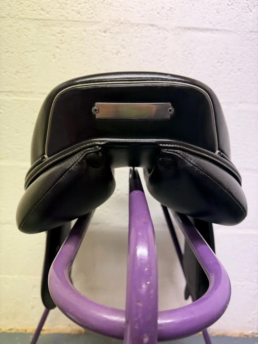 John Whitaker saddle - Image 2