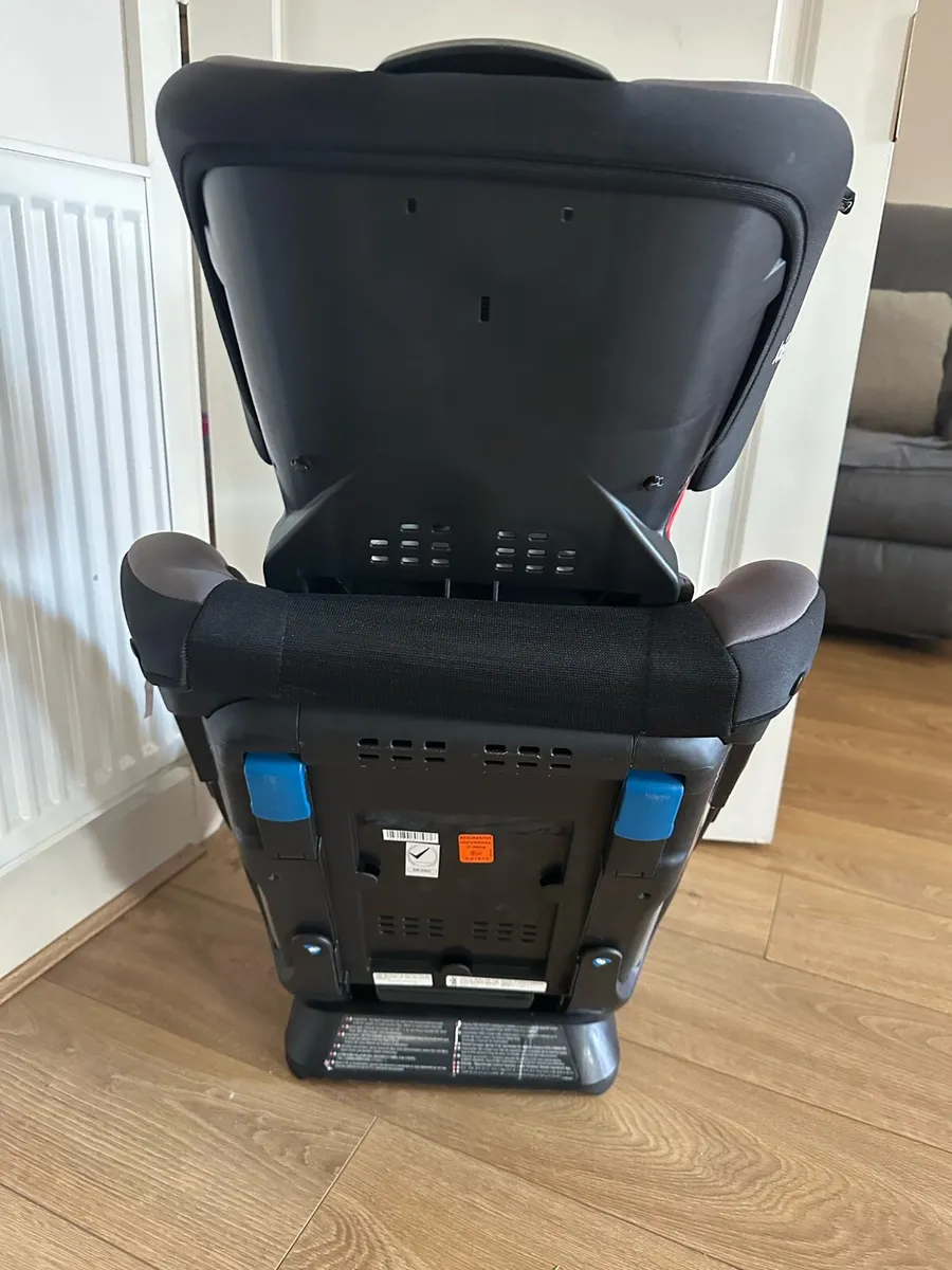 Car seat - Image 2