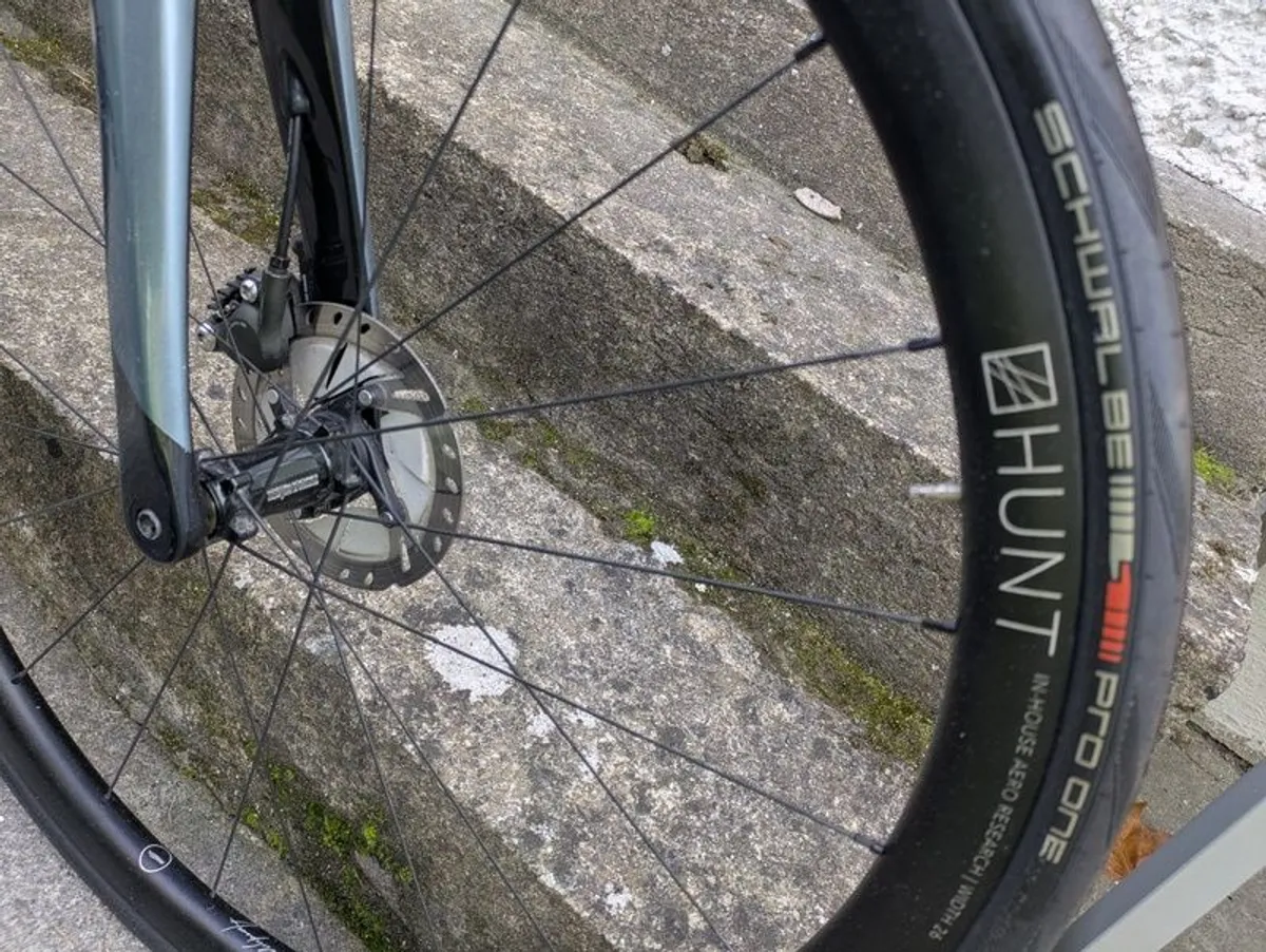 Orro Pyro Evo Disc with Upgraded Hunt 34 Aero Wide Wheels - Image 2