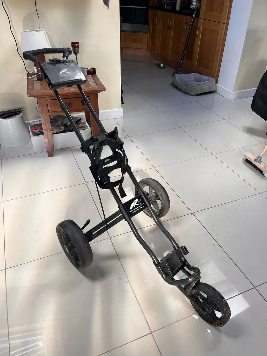 Golf trolley - Image 1