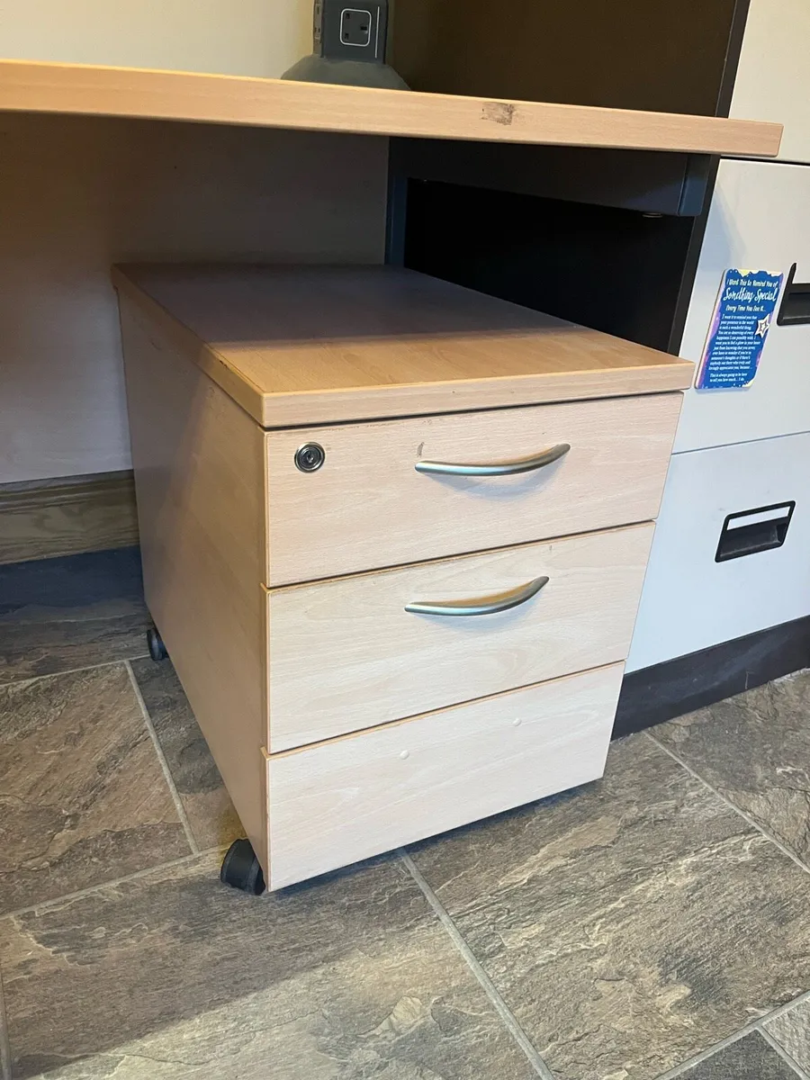 Office Desk - Image 2