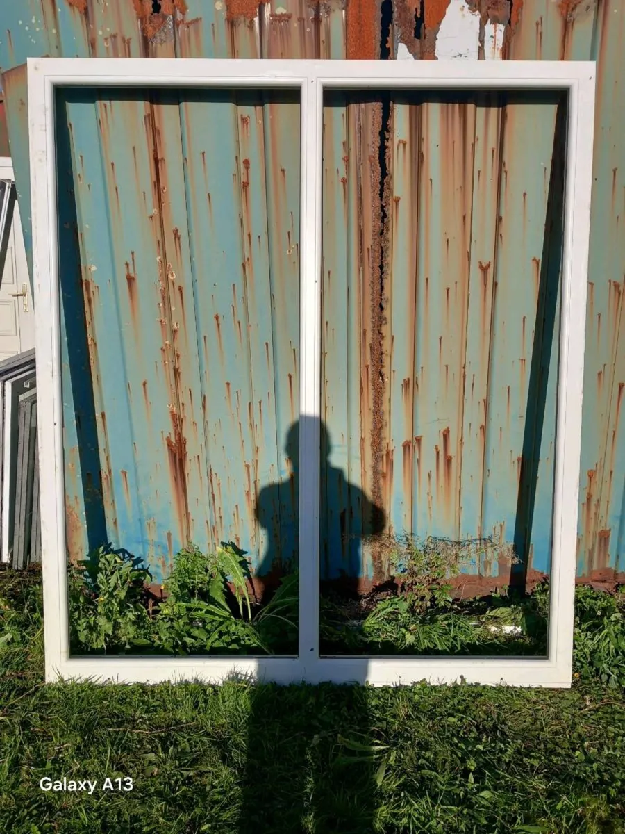 External doors and windows - Image 3