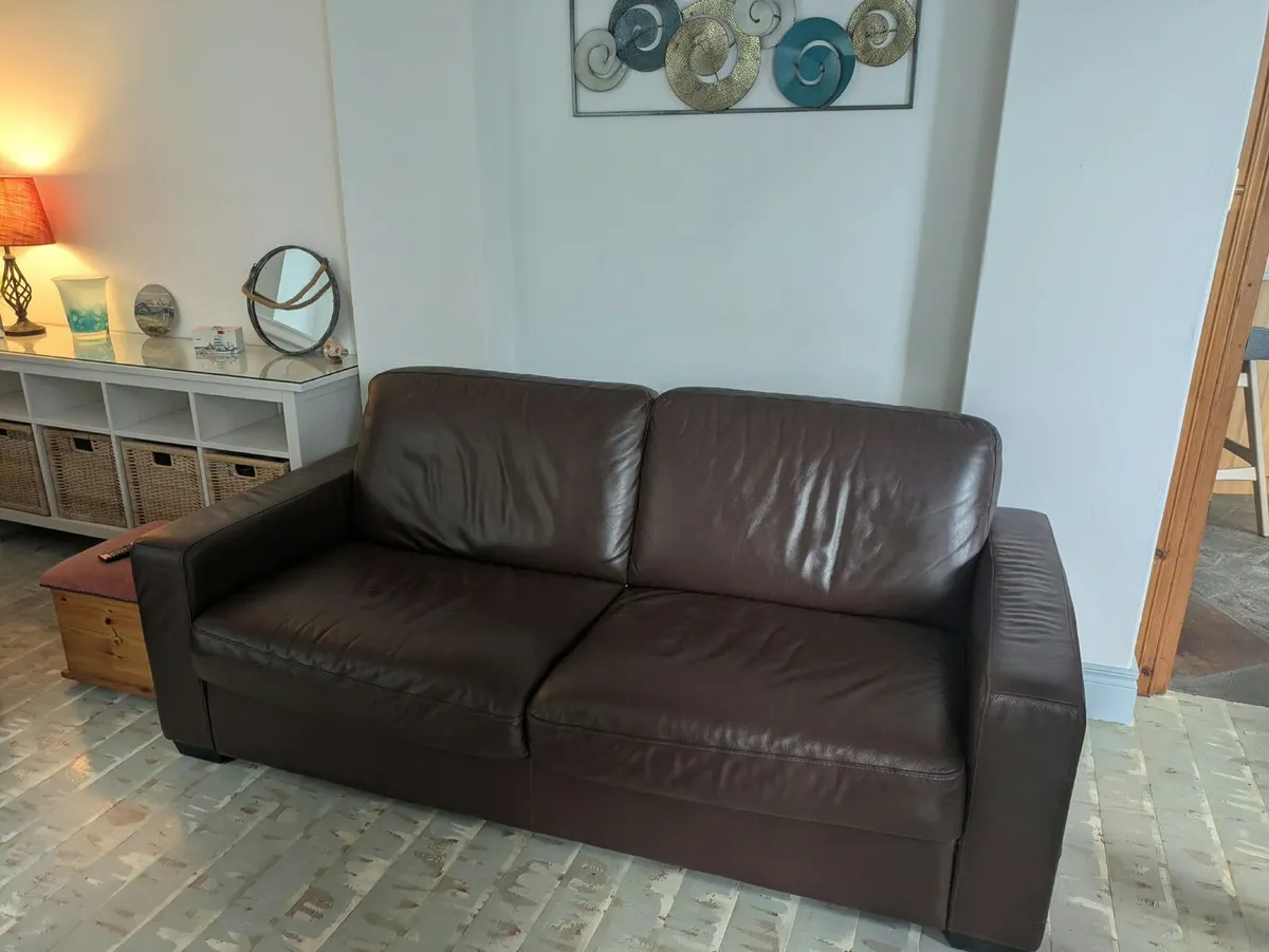 2 x brown leather couches - Image 2
