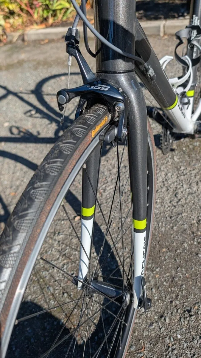 Genesis Volant 30 Road Bike – 60cm – Shimano 105 - Image 4