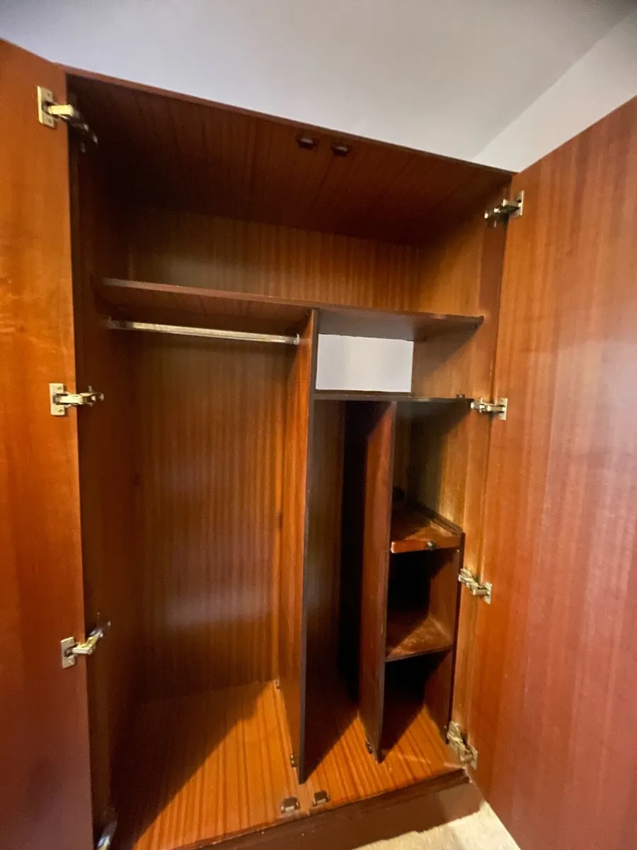 Wardrobe - Image 3
