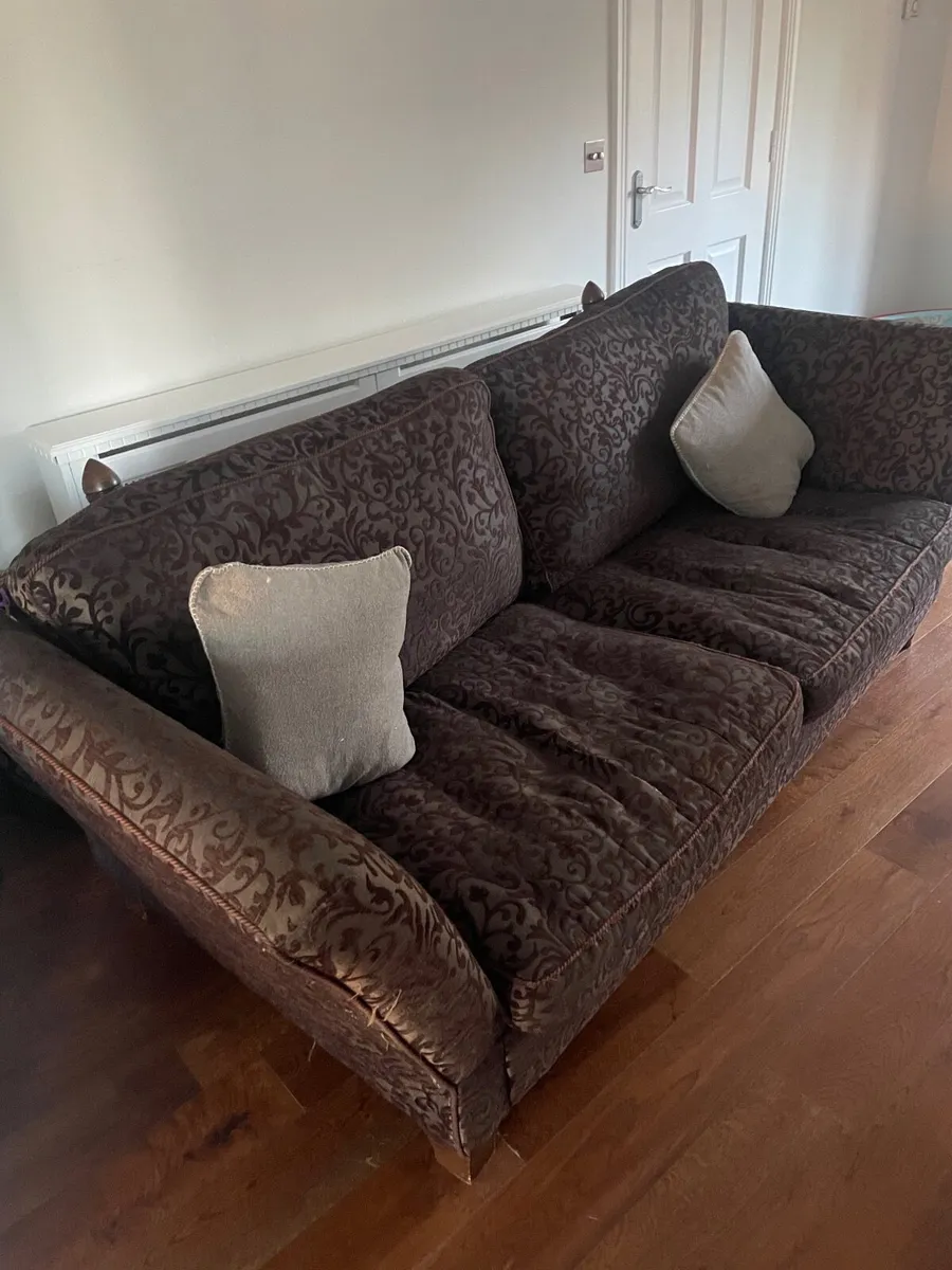 Couch - Image 1