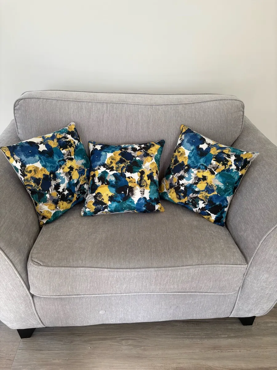 Cushions for Sofas x 3 - Image 1