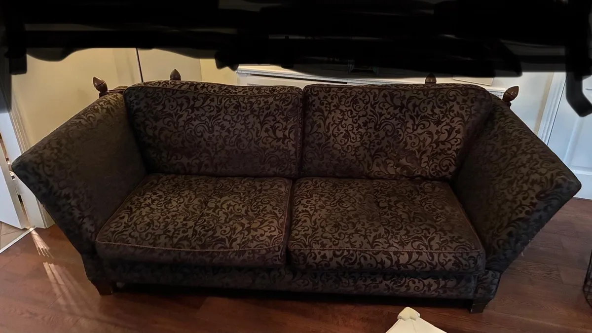 Couch - Image 3