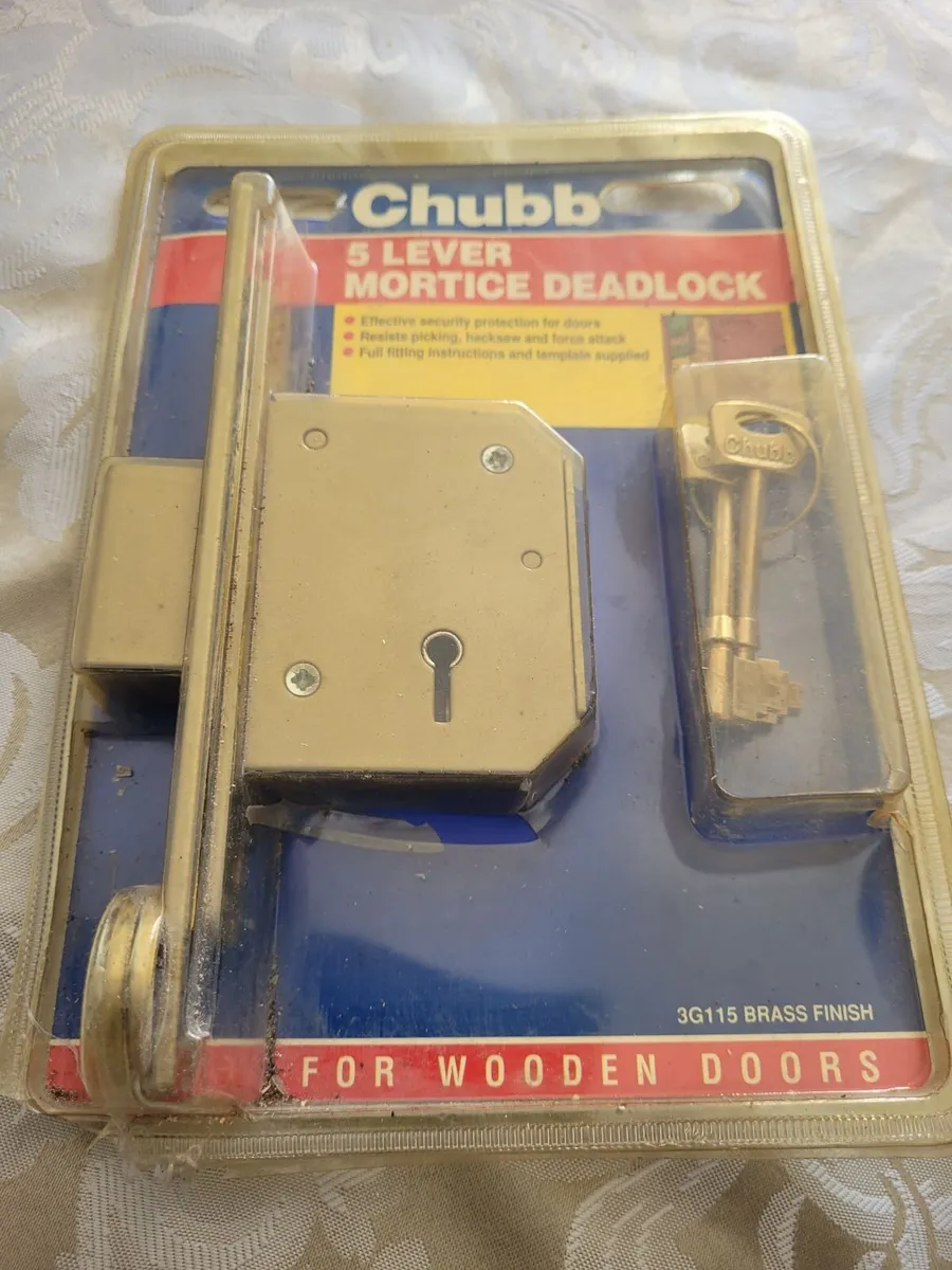 CHUBB 5 LEVER MORTICE DEADLOCKS