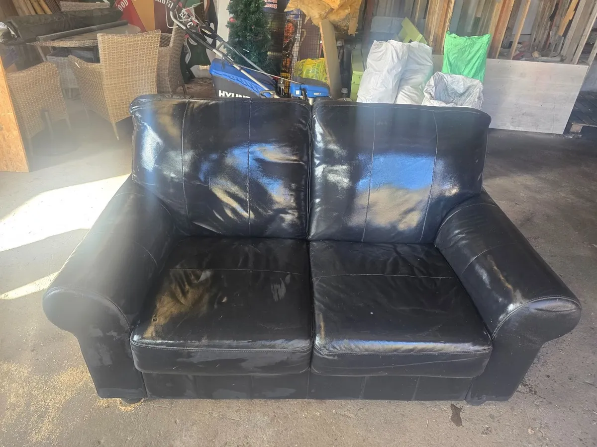 2 Seater Leather Sofa - Image 2