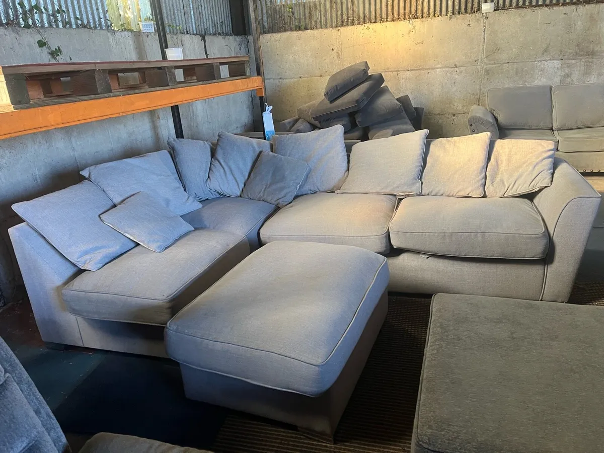 Grey corner sofa with matching footstool - Image 1