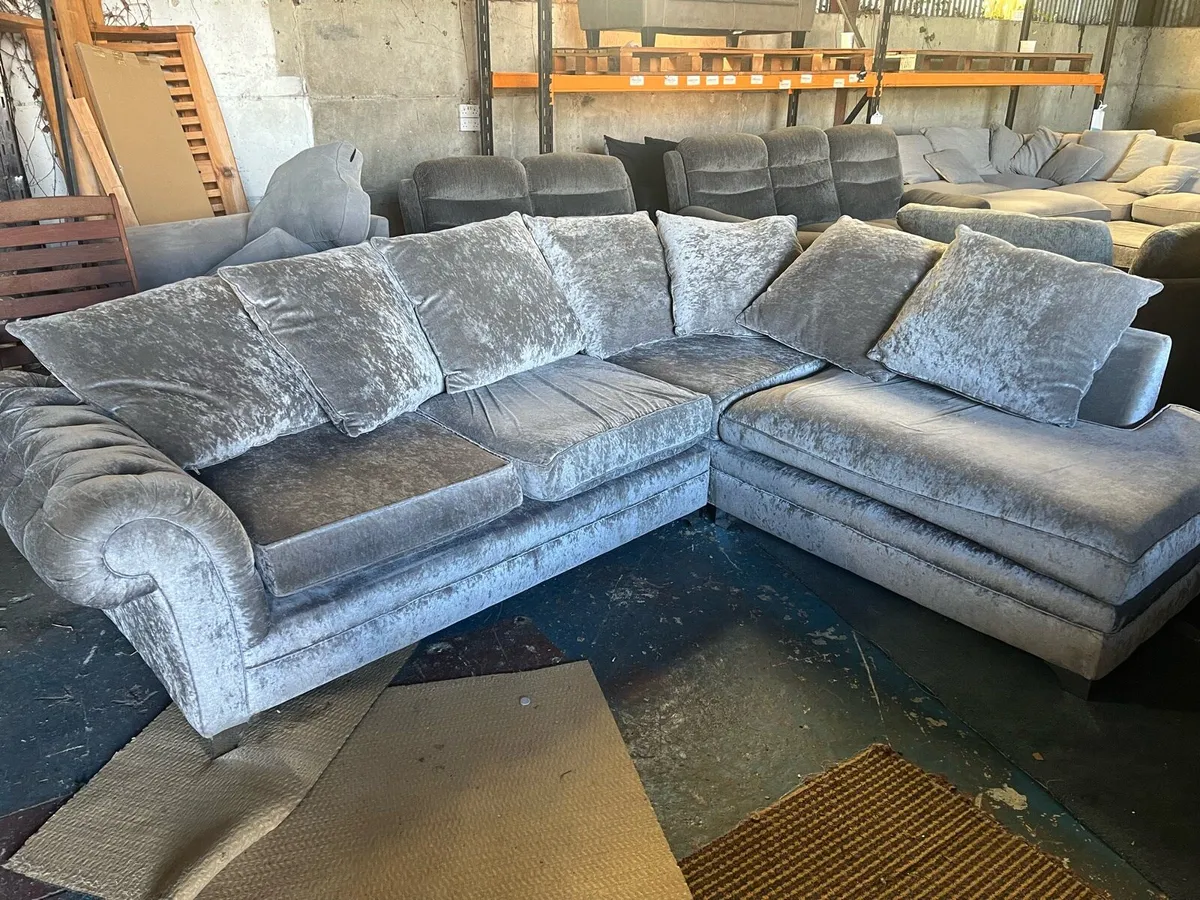 Silver crushed velvet corner sofa - Image 1
