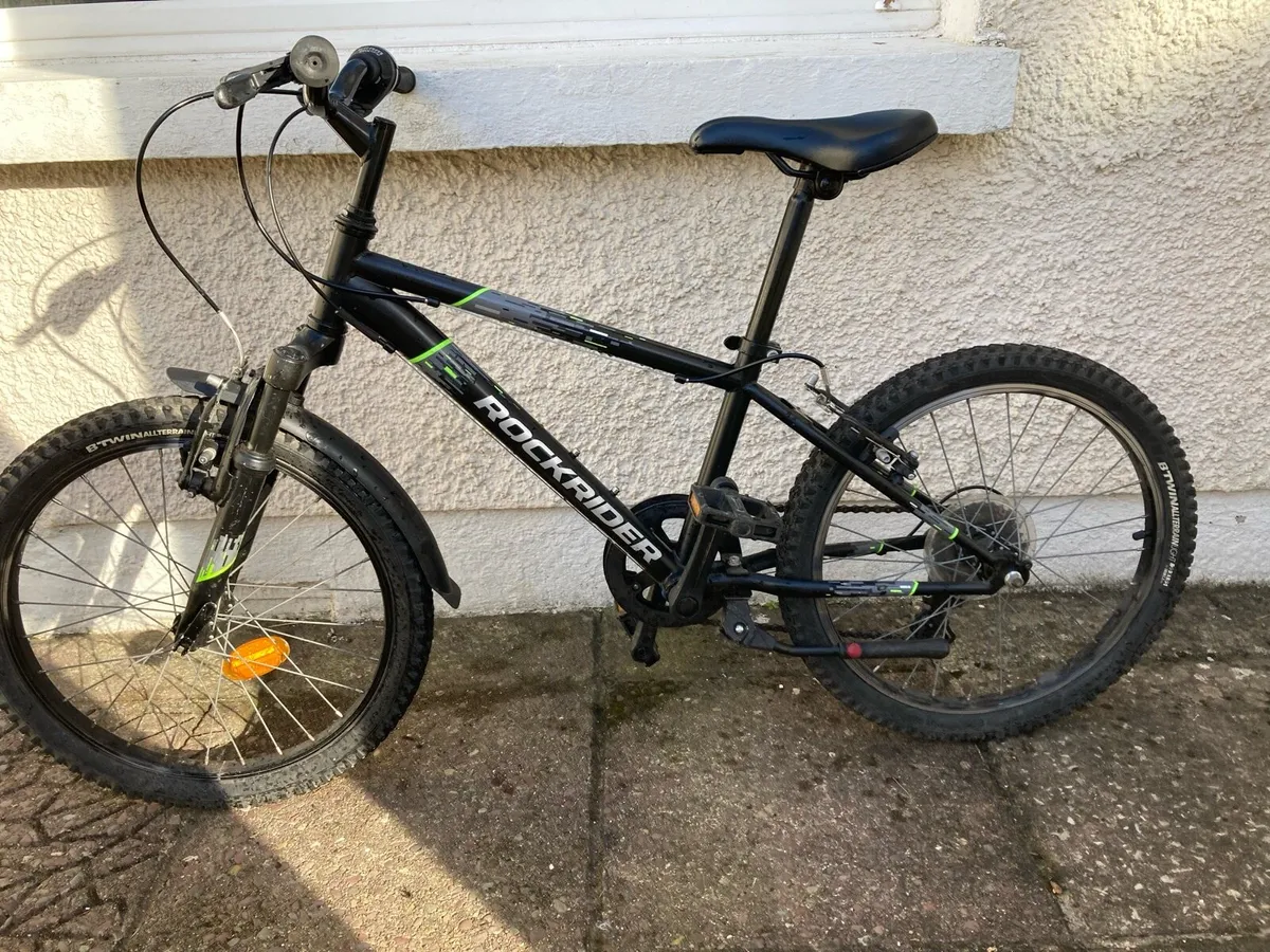 Boys 20 inch bike - Image 1