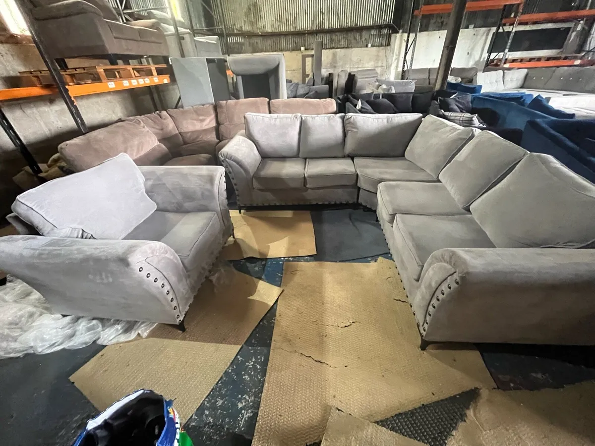 Grey corner sofa + matching armchair - Image 4