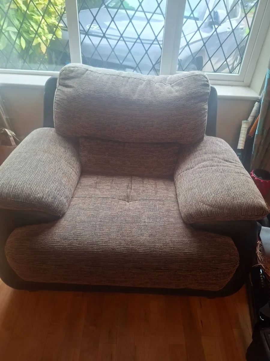 Sofa and chair brown leather and fabic - Image 1