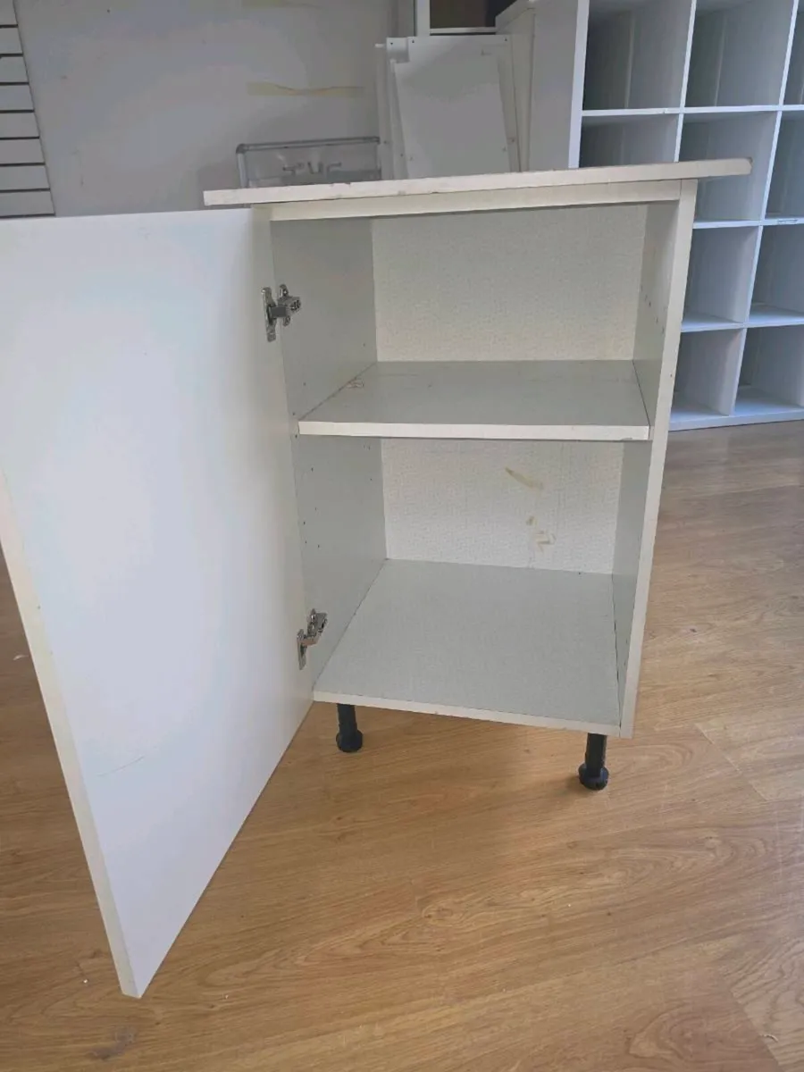 Cabinet - Image 2