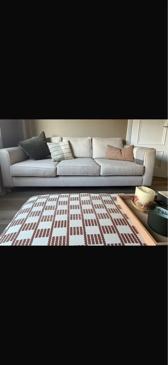 Couch - Image 3