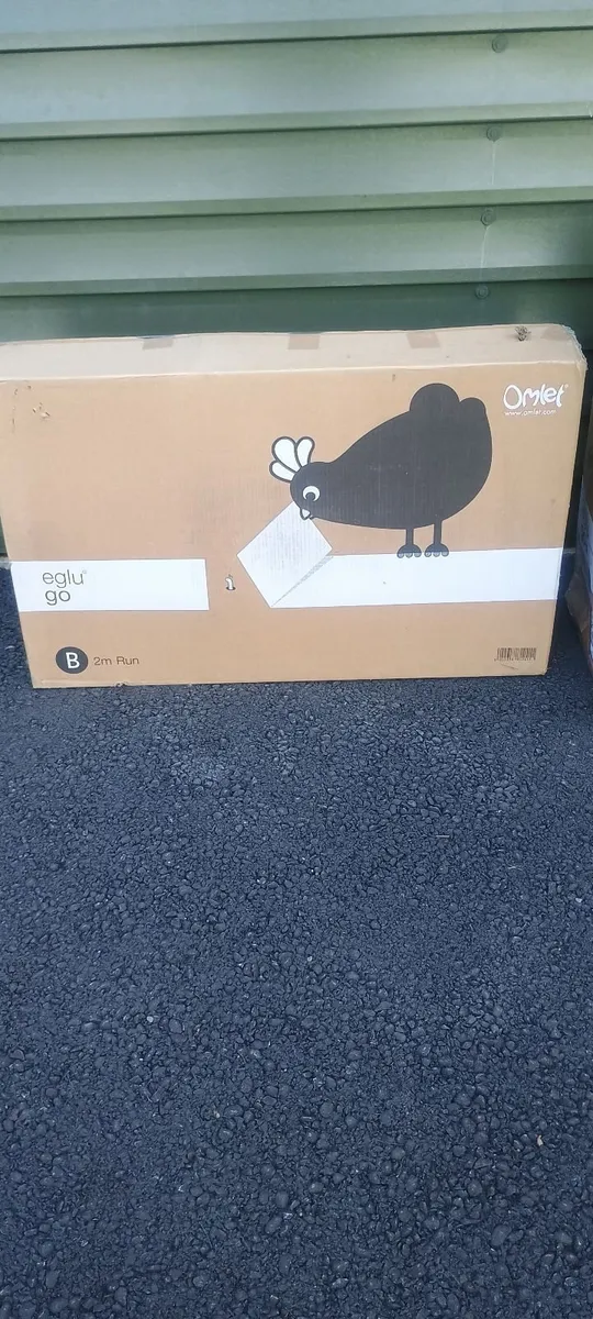 New Chicken Coop from Eglu Go Omlet - Image 3