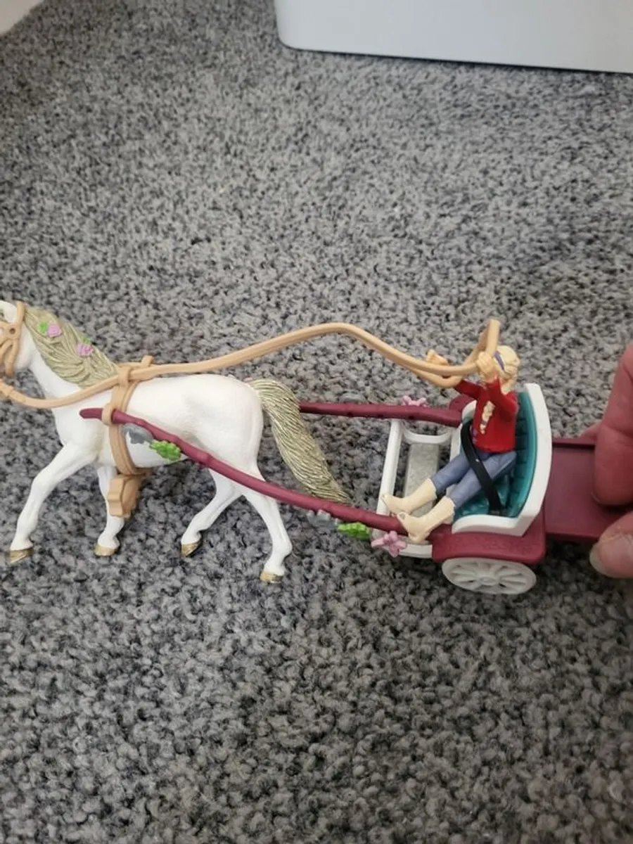 Schleich barn, vet set, trap set - Image 1