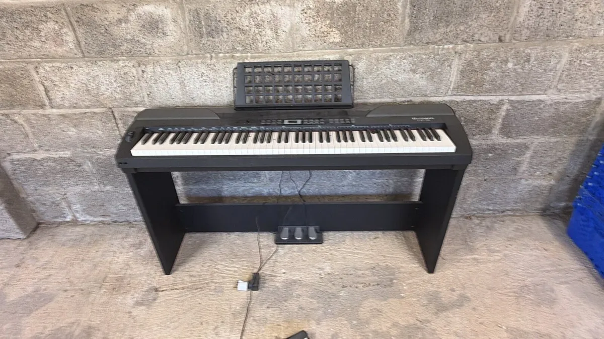 Piano - Image 1