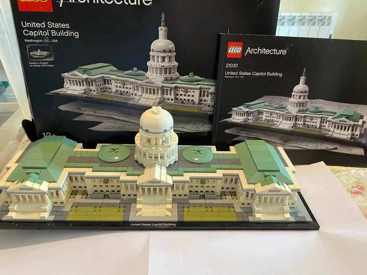 lego - Image 1