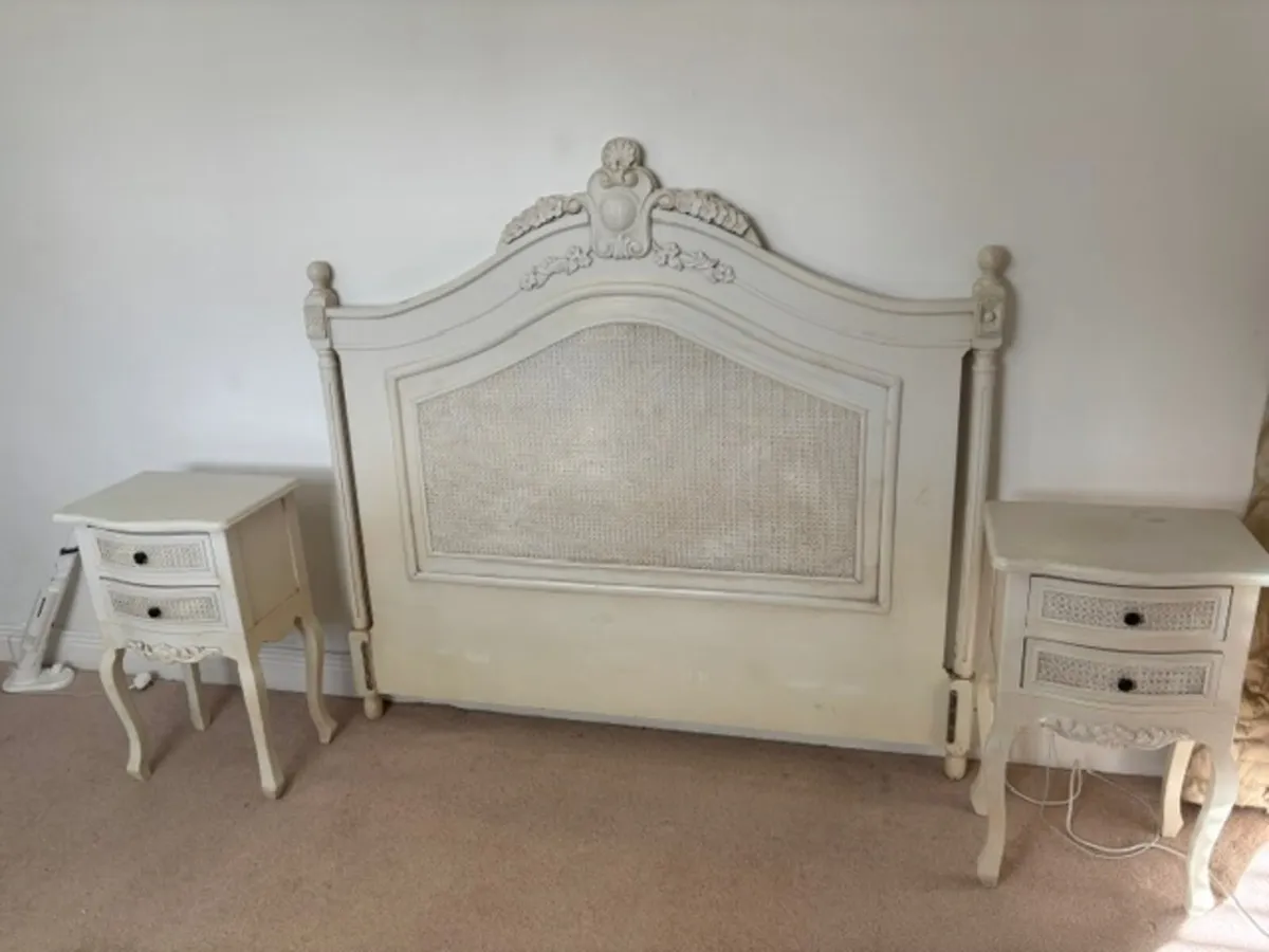 french style wooden headboard - Image 1