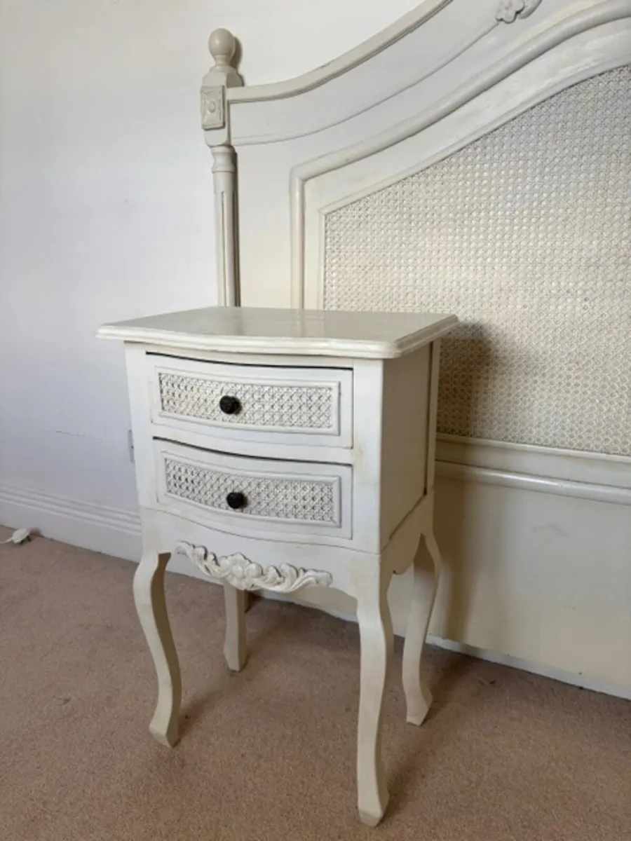 french style wooden headboard - Image 3