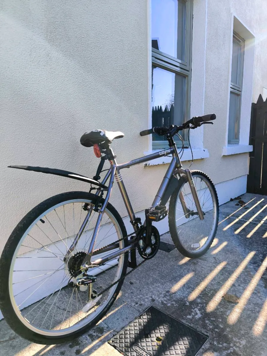 Girls bike - Image 4
