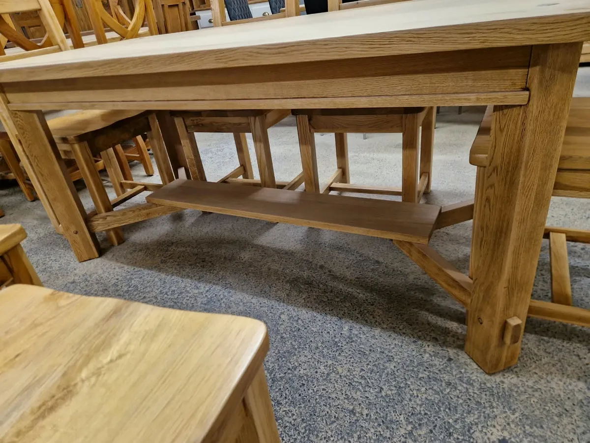 Vintage oak table, 6 oak ladder back chairs - Image 4