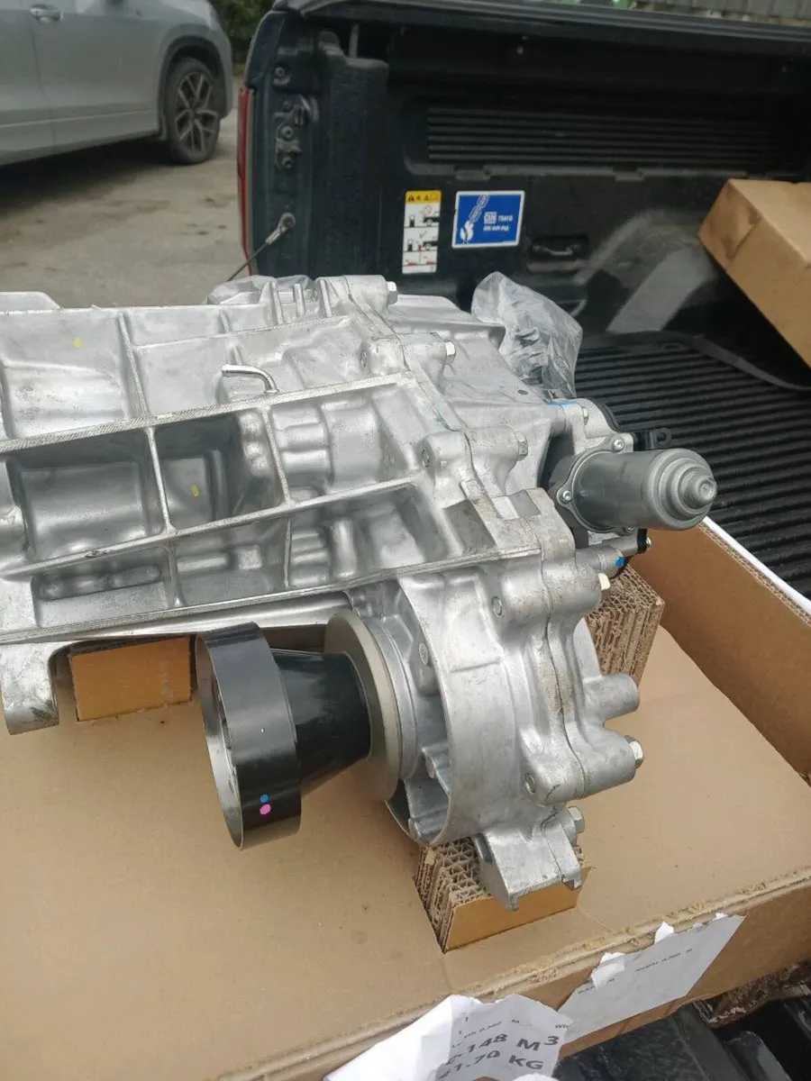Ford Ranger Transmission Transfer case. - Image 1