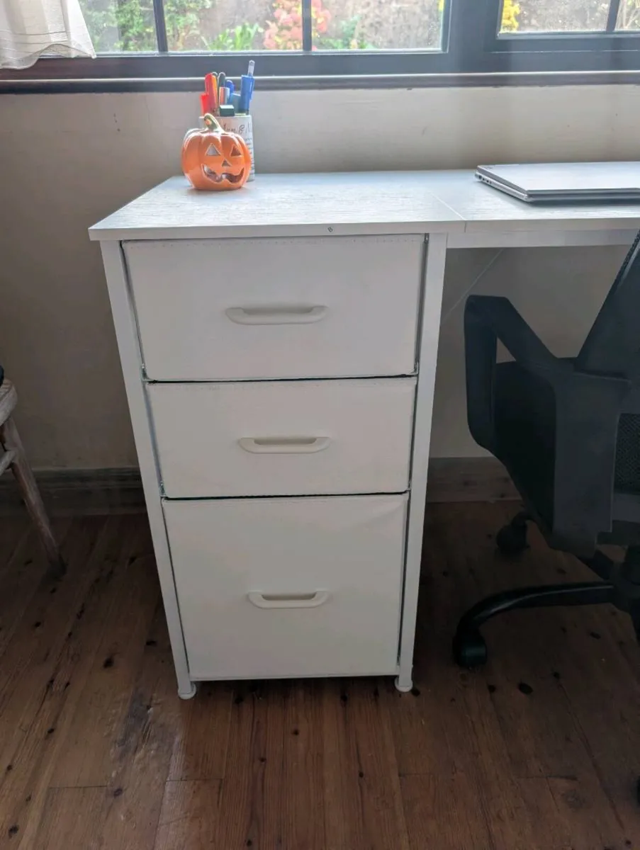 White Computer / Study Desk with 3 Drawer - Image 3