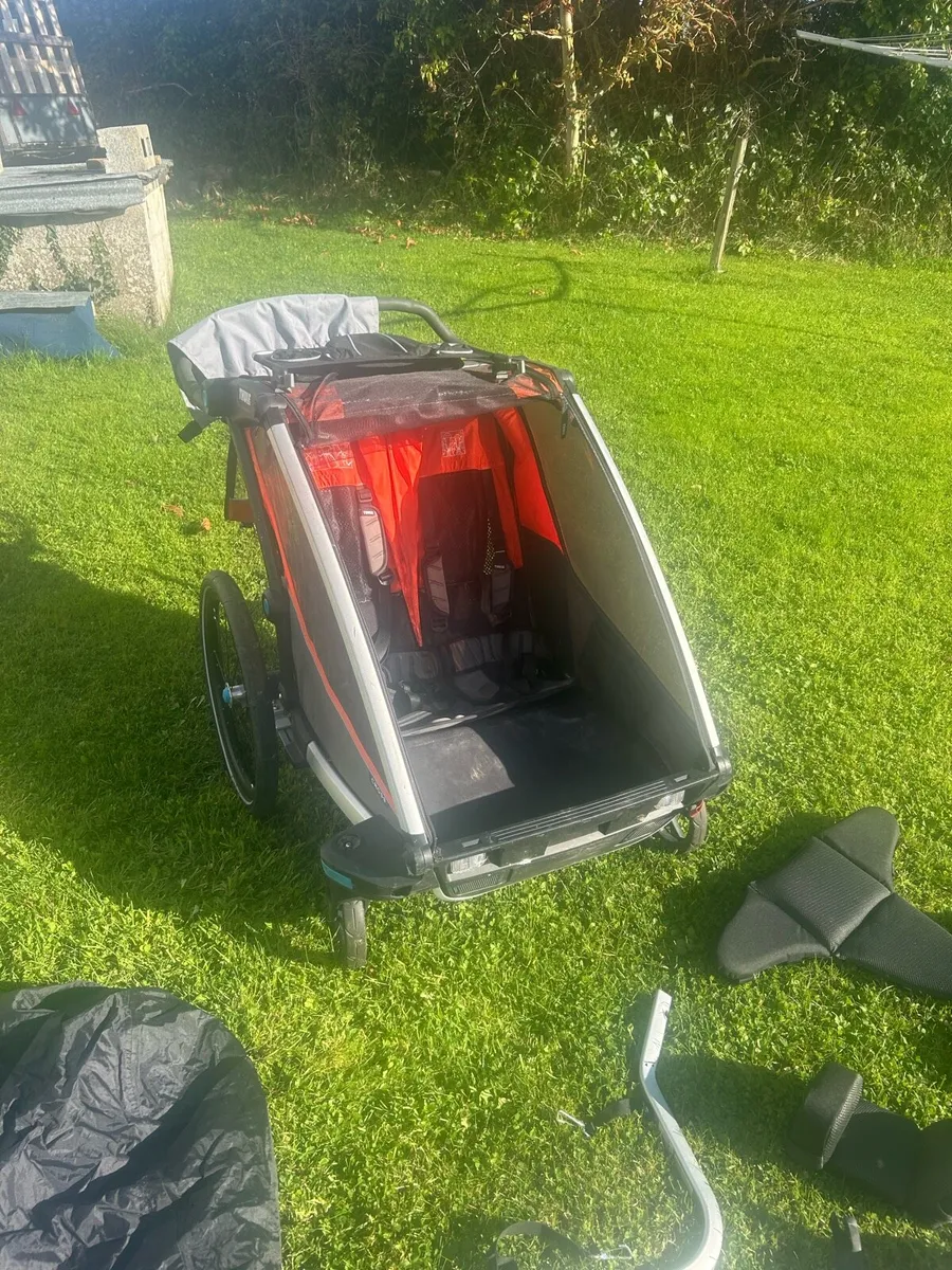 Thule Cross Buggy (with bike attachment) - Image 1