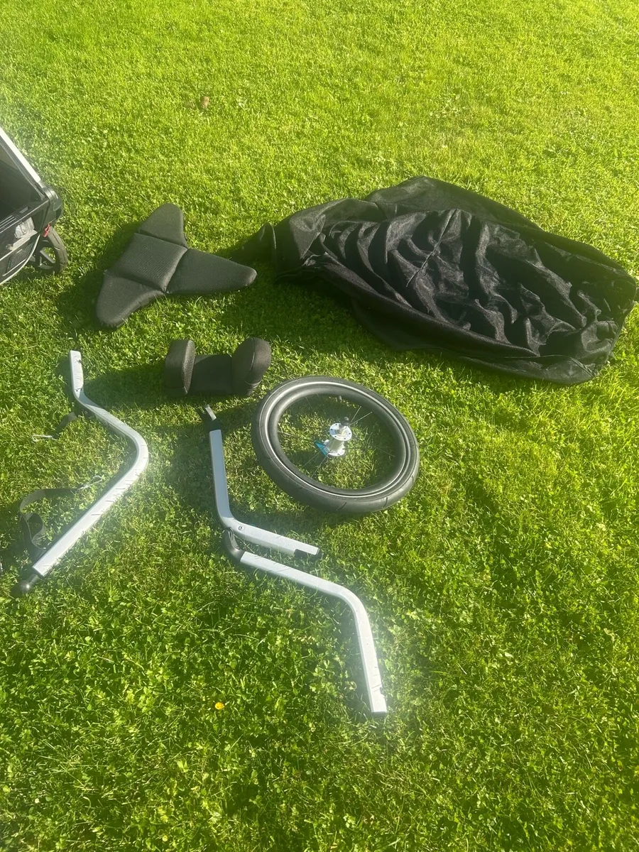 Thule Cross Buggy (with bike attachment) - Image 2