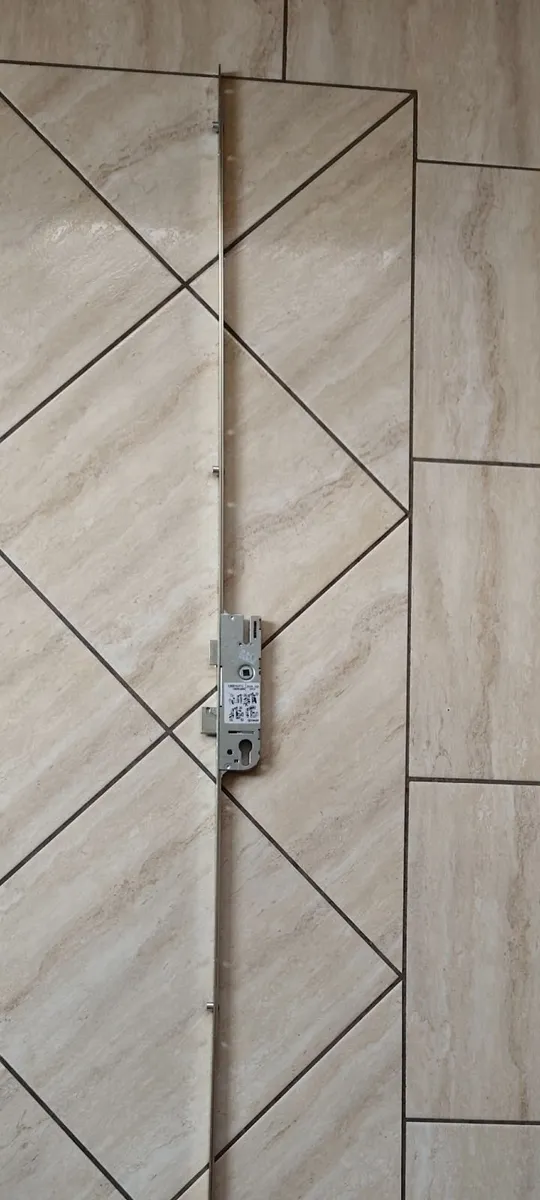 Door lock - Image 3