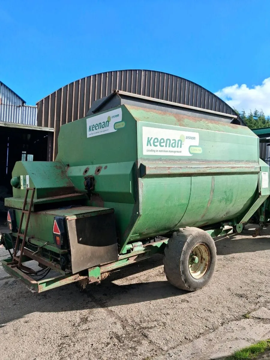 Keenan feeder wagon - Image 1
