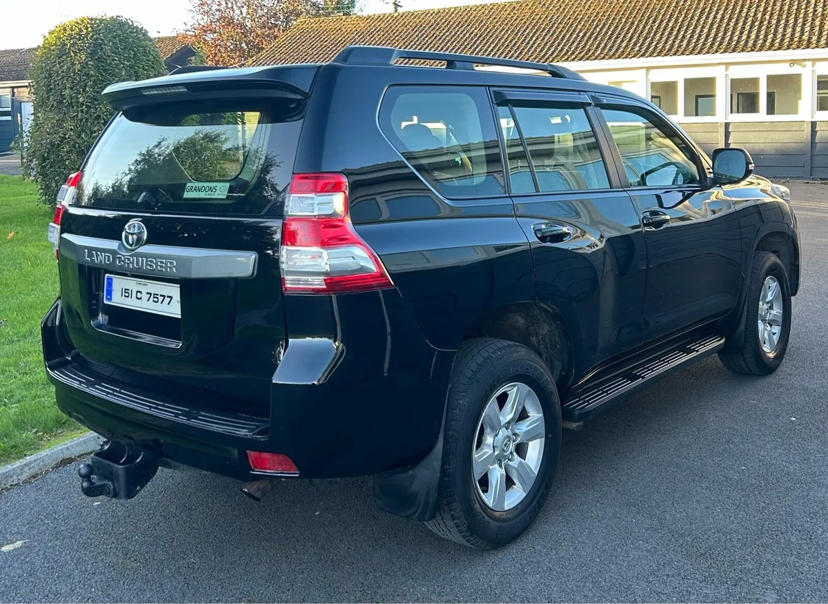 2015 Toyota Landcruiser business class - Image 3