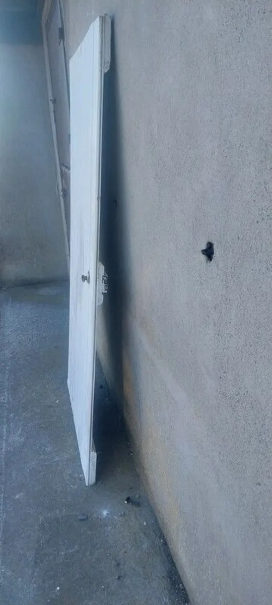 Vintage Door - Image 3
