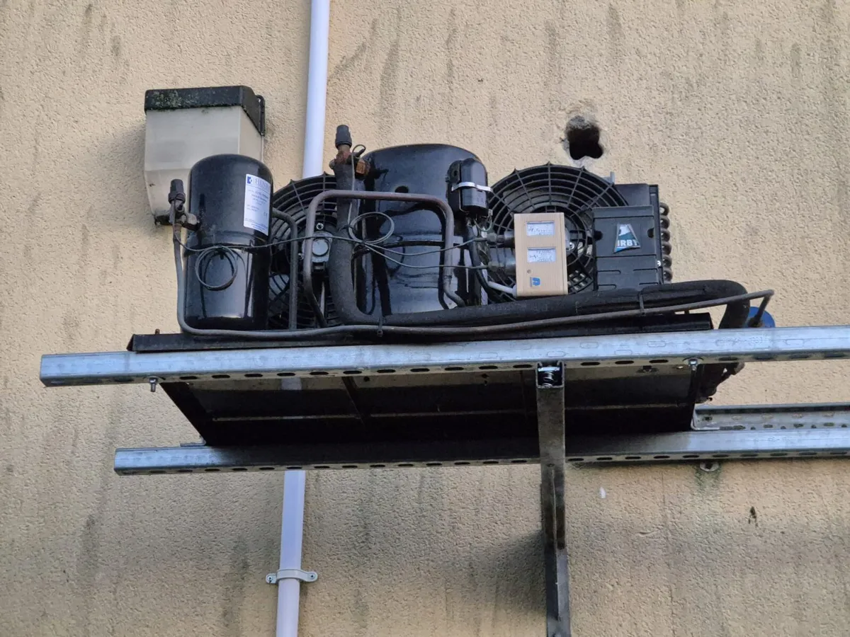 Catering equipment - Image 3