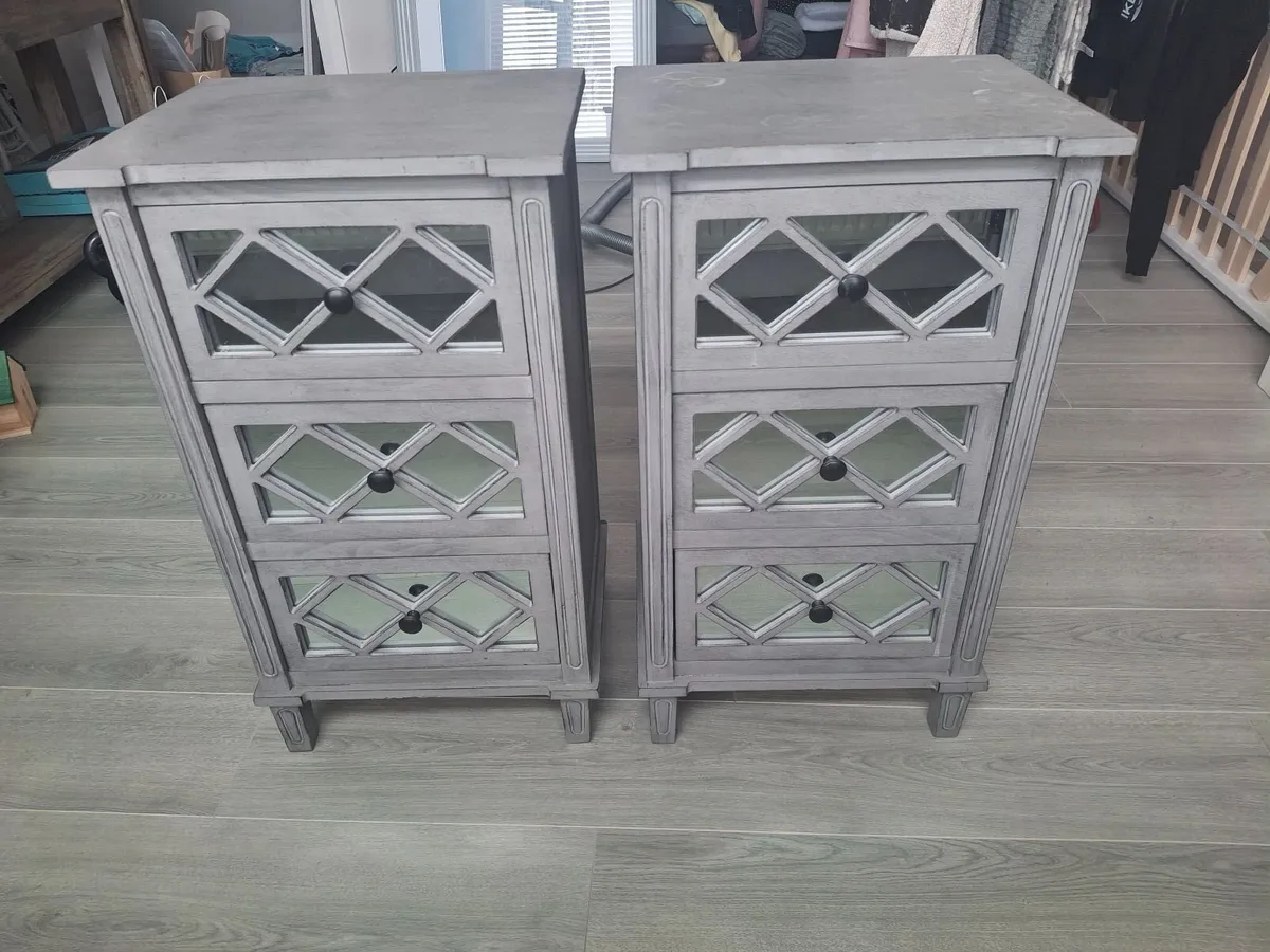 Bedside lockers - Image 1